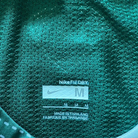 Celtic training shirt - Picture 2 of 2